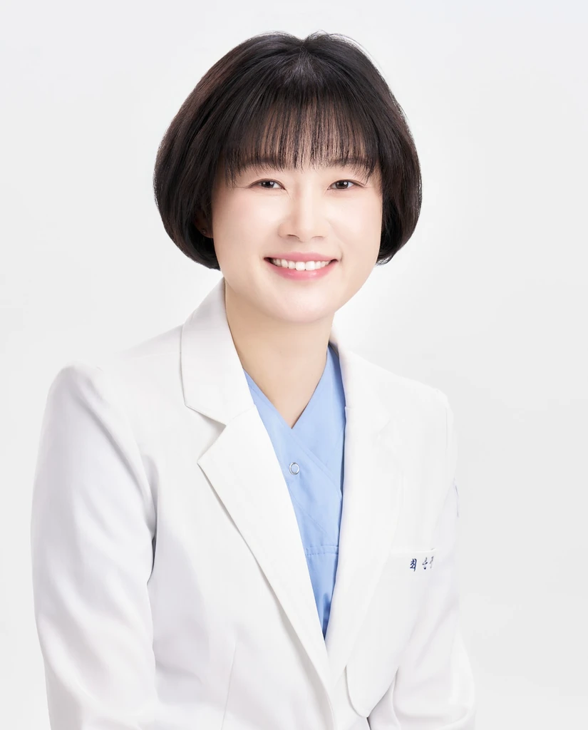 최은정 원장 공식 의료진 프로필 사진